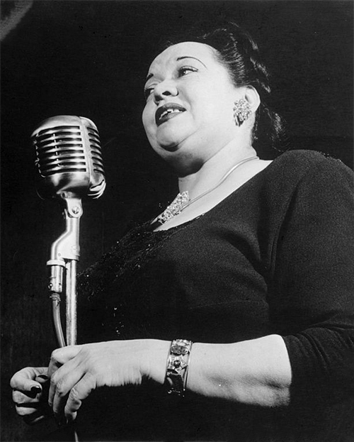 Black and white photo of Mildred Bailey, a Black Native jazz singer
